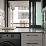 Modern Apartment In Observatory